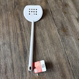 Ekco white 34108 slotted holes round serving spatula flipper vintage metal NWT